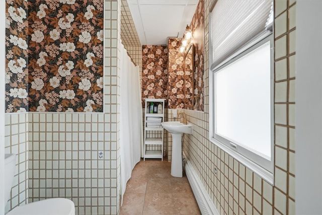 18 High Street, Scituate, RI 02831