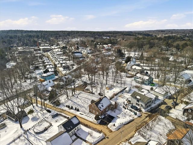 18 High Street, Scituate, RI 02831