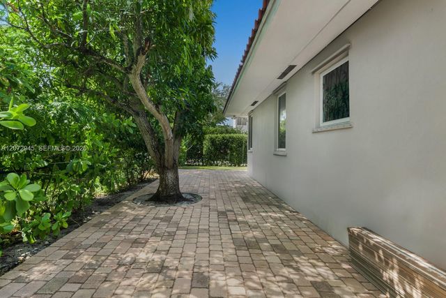 8901 Hawthorne Avenue, Surfside, FL 33154
