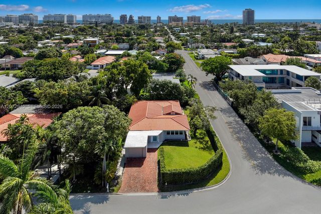 8901 Hawthorne Avenue, Surfside, FL 33154
