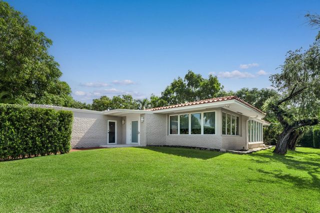 8901 Hawthorne Avenue, Surfside, FL 33154