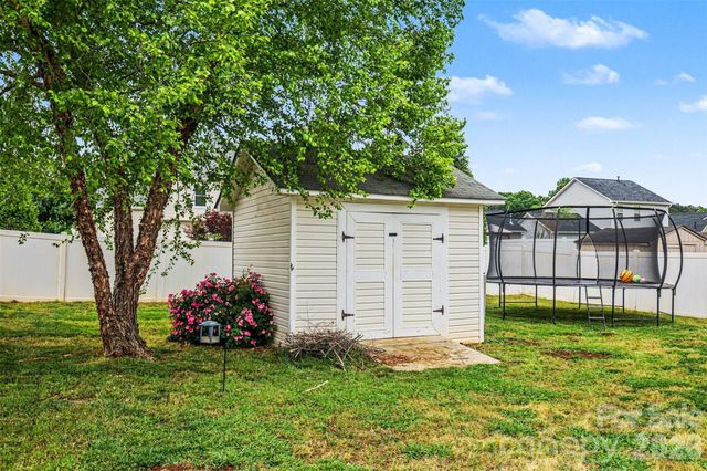 552 Chase Brook Drive, Rock Hill, SC 29732