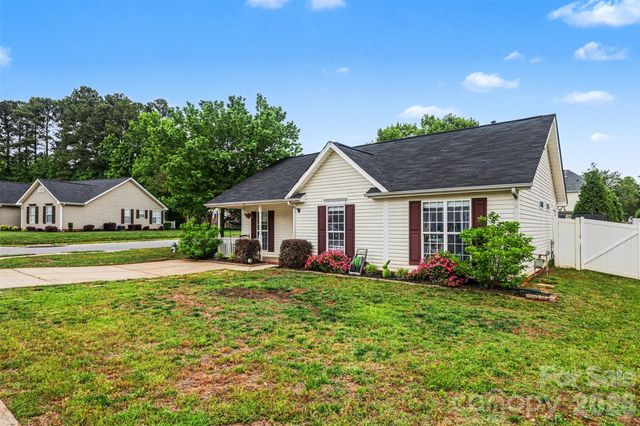 552 Chase Brook Drive, Rock Hill, SC 29732