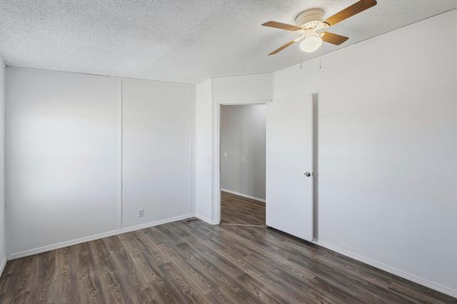 19 Saint Thomas Avenue, Los Lunas, NM 87031