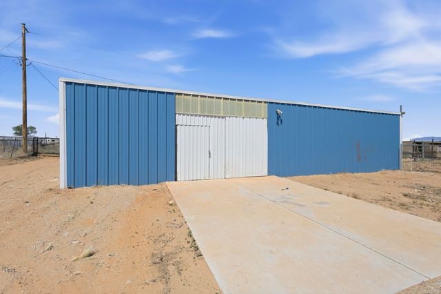 19 Saint Thomas Avenue, Los Lunas, NM 87031