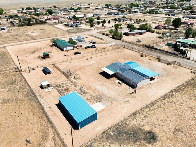 19 Saint Thomas Avenue, Los Lunas, NM 87031