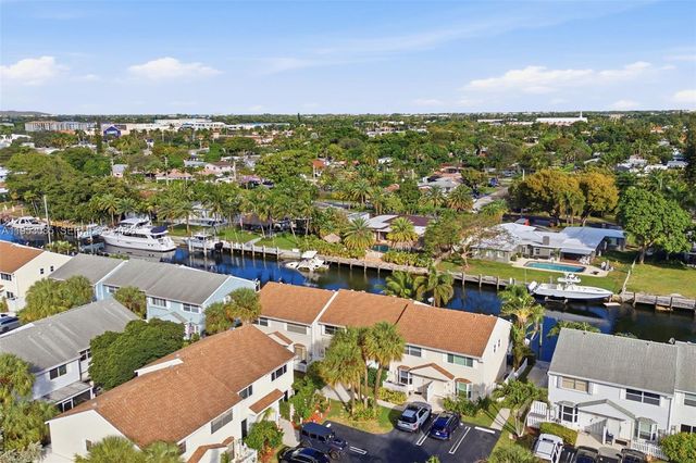 2709 NE 15th St, Pompano Beach, FL 33062