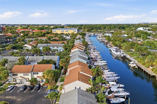 2709 NE 15th St, Pompano Beach, FL 33062