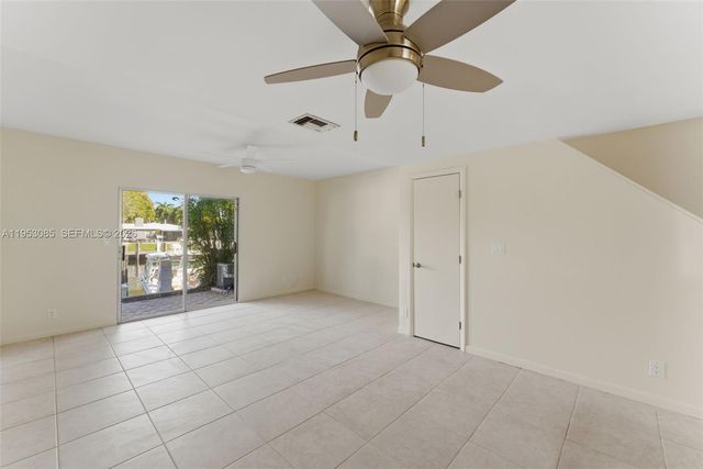 2709 NE 15th St, Pompano Beach, FL 33062