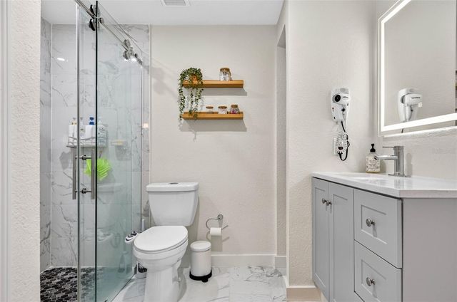 2010 E PALM AVENUE 15211, Tampa, FL 33605
