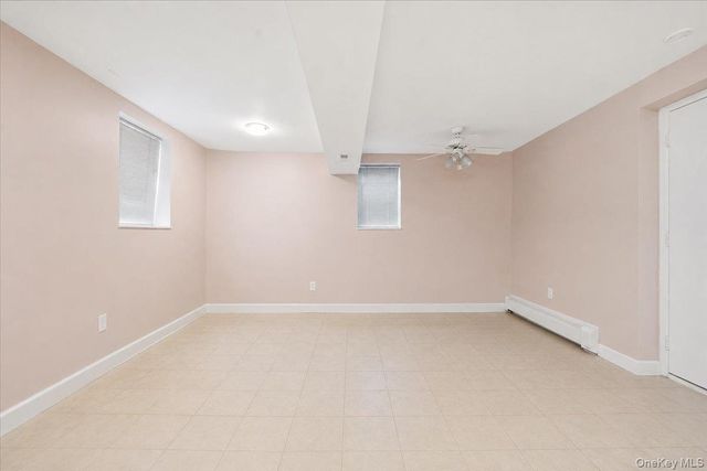 15 Oakhurst Street, South Huntington, NY 11746