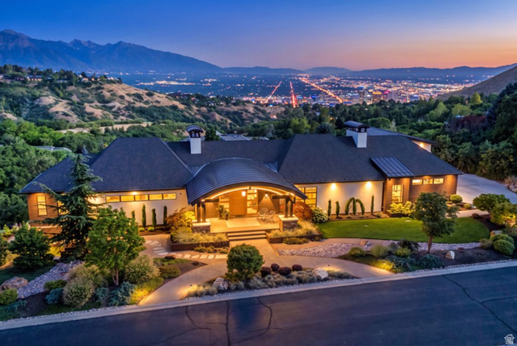 350 E CAPITOL OAKS LN, Salt Lake City, UT 84103 — exterior
