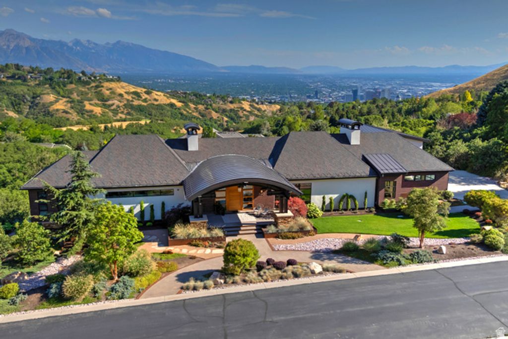 350 E CAPITOL OAKS LN, Salt Lake City, UT 84103 — photo 2