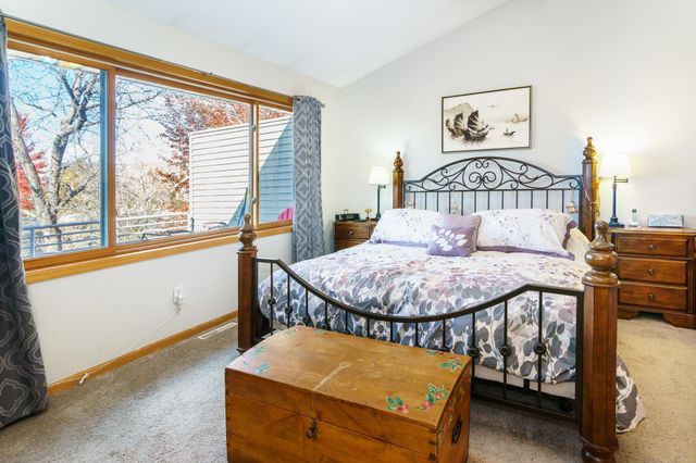 4148 93rd Avenue N, Brooklyn Park, MN 55443