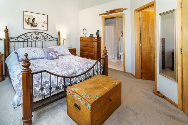 4148 93rd Avenue N, Brooklyn Park, MN 55443