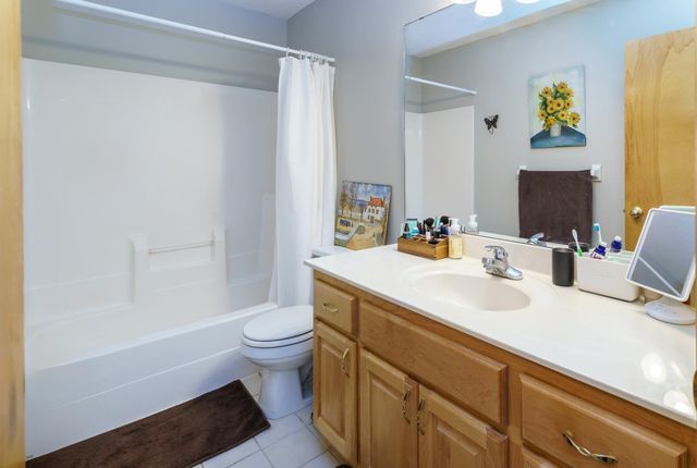 4148 93rd Avenue N, Brooklyn Park, MN 55443