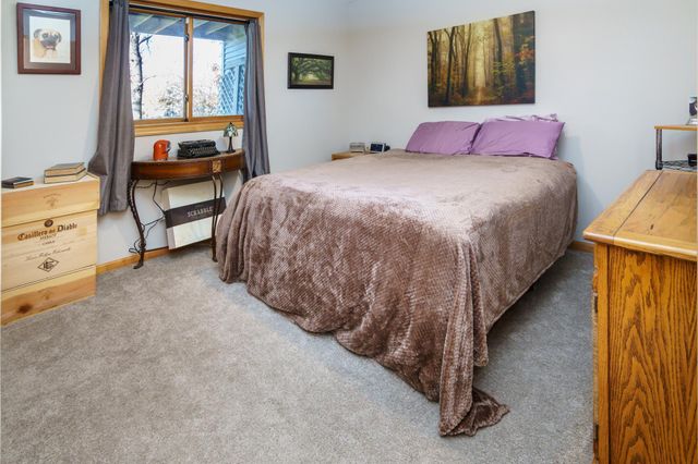 4148 93rd Avenue N, Brooklyn Park, MN 55443