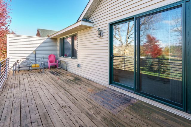 4148 93rd Avenue N, Brooklyn Park, MN 55443