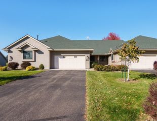 4148 93rd Avenue N, Brooklyn Park, MN 55443
