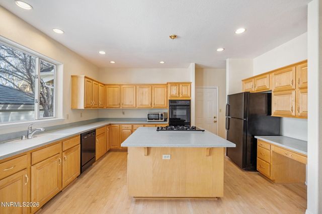 4005 Nemaha Creek Court, Reno, NV 89519