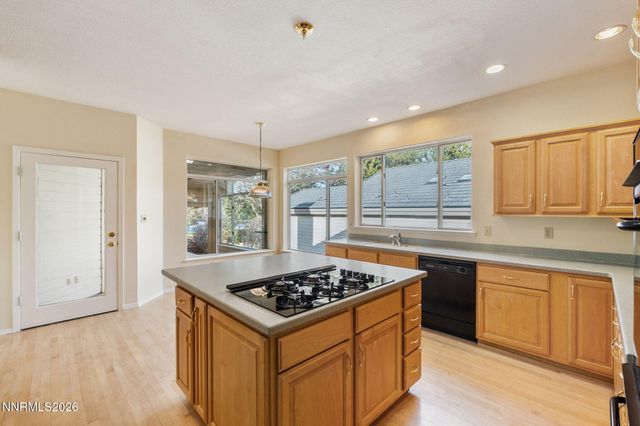 4005 Nemaha Creek Court, Reno, NV 89519