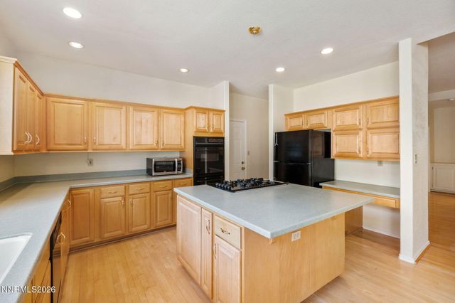 4005 Nemaha Creek Court, Reno, NV 89519