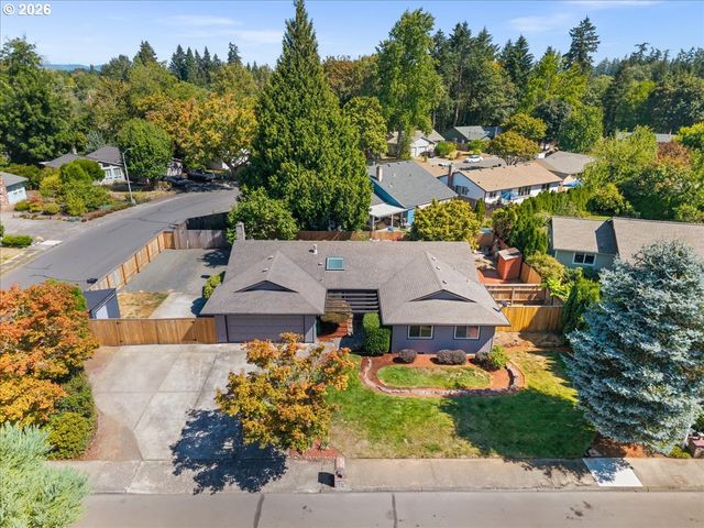 3038 Se ROOD Ct, Hillsboro, OR 97123