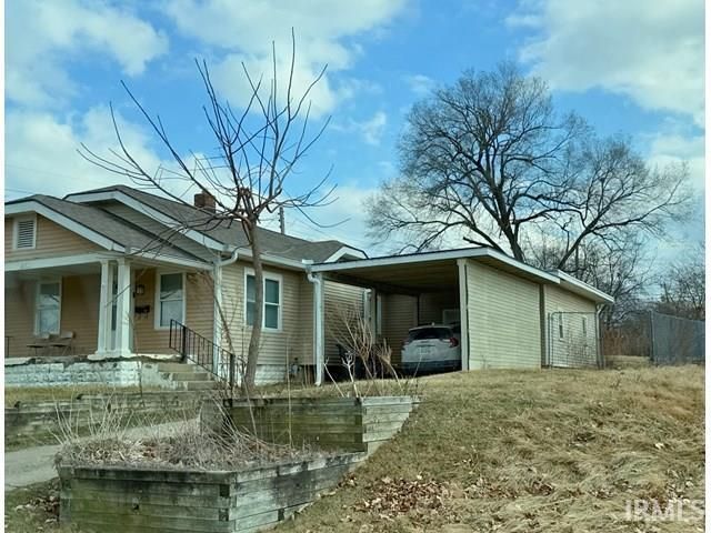 217 Ringwood Way, Anderson, IN 46013