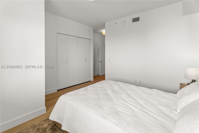 700 NE 24th St 2602, Miami, FL 33137