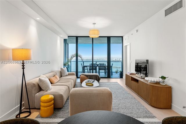 700 NE 24th St 2602, Miami, FL 33137