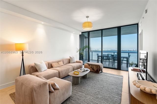 700 NE 24th St 2602, Miami, FL 33137