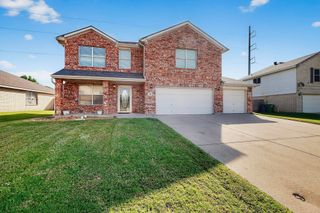 219 Vivian Drive, Waxahachie, TX 75165