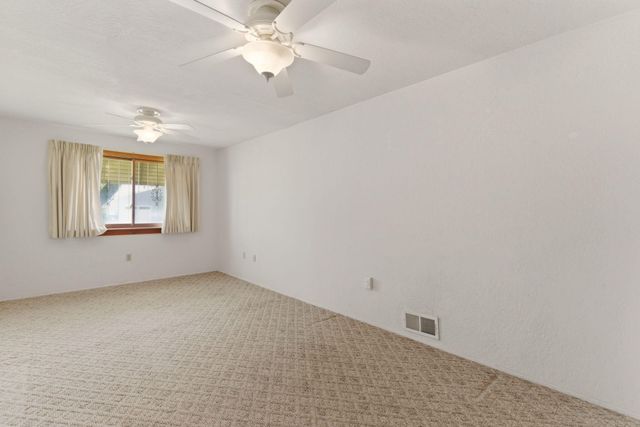 9501 Arvada Avenue NE, Albuquerque, NM 87112