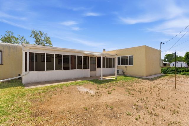 9501 Arvada Avenue NE, Albuquerque, NM 87112