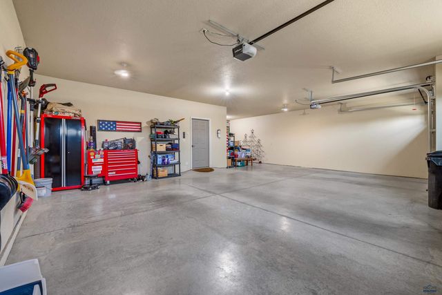 331 DUNBAR CT, Rapid City, SD 57701
