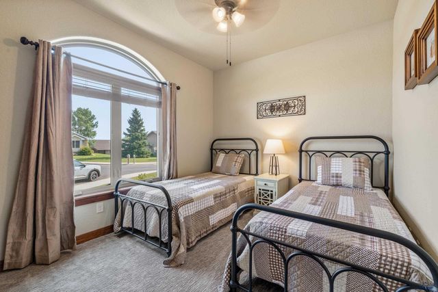 331 DUNBAR CT, Rapid City, SD 57701