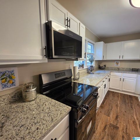 3893 PARKWOOD ROAD, Bessemer, AL 35022
