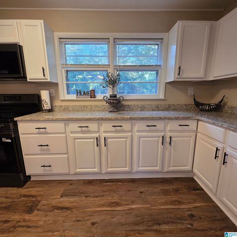 3893 PARKWOOD ROAD, Bessemer, AL 35022