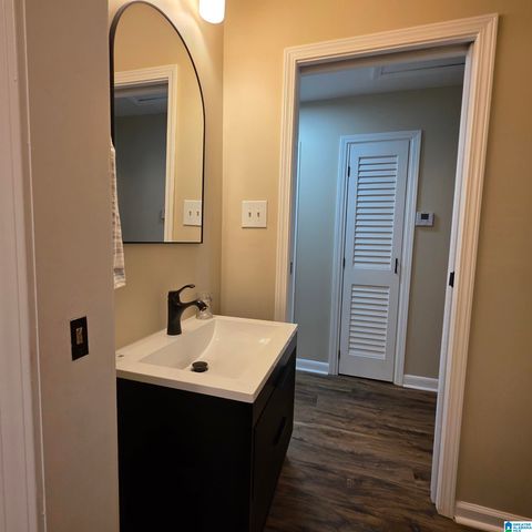 3893 PARKWOOD ROAD, Bessemer, AL 35022
