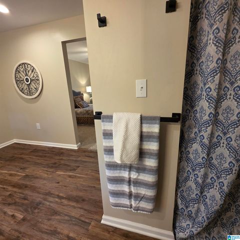 3893 PARKWOOD ROAD, Bessemer, AL 35022