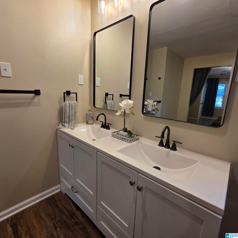 3893 PARKWOOD ROAD, Bessemer, AL 35022