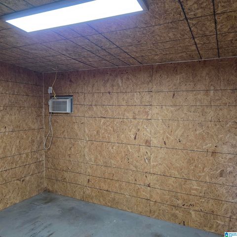 3893 PARKWOOD ROAD, Bessemer, AL 35022