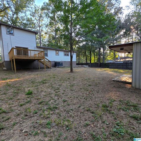 3893 PARKWOOD ROAD, Bessemer, AL 35022
