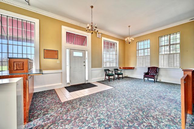 6710 Mcville Road, Burlington, KY 41005