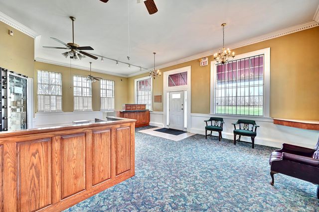 6710 Mcville Road, Burlington, KY 41005