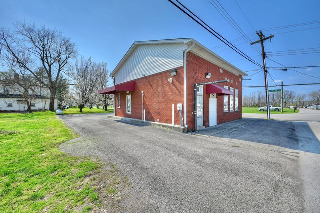 6710 Mcville Road, Burlington, KY 41005
