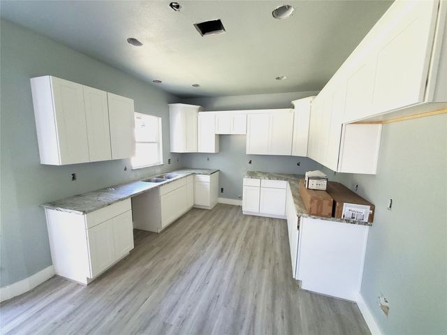 6985 Ellen Lane, Beaumont, TX 77708