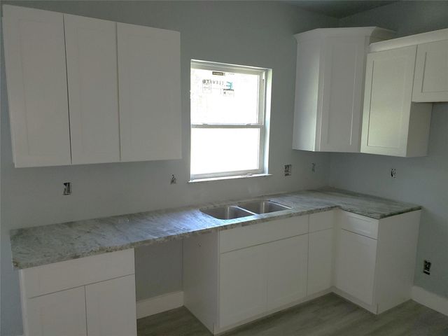 6985 Ellen Lane, Beaumont, TX 77708