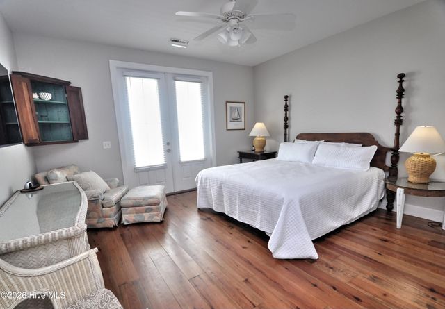 140 E First Street, Ocean Isle Beach, NC 28469