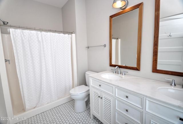 140 E First Street, Ocean Isle Beach, NC 28469